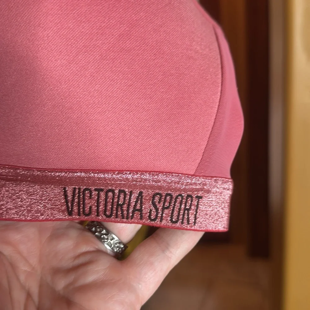 Victoria’s Secret Sport Incredible Lightweight Max Sports Bra 36D Pink